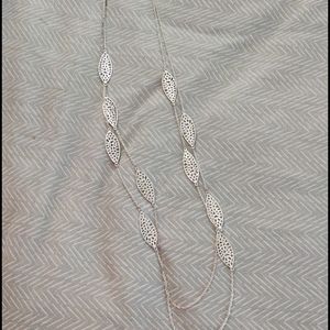 Double layered necklace